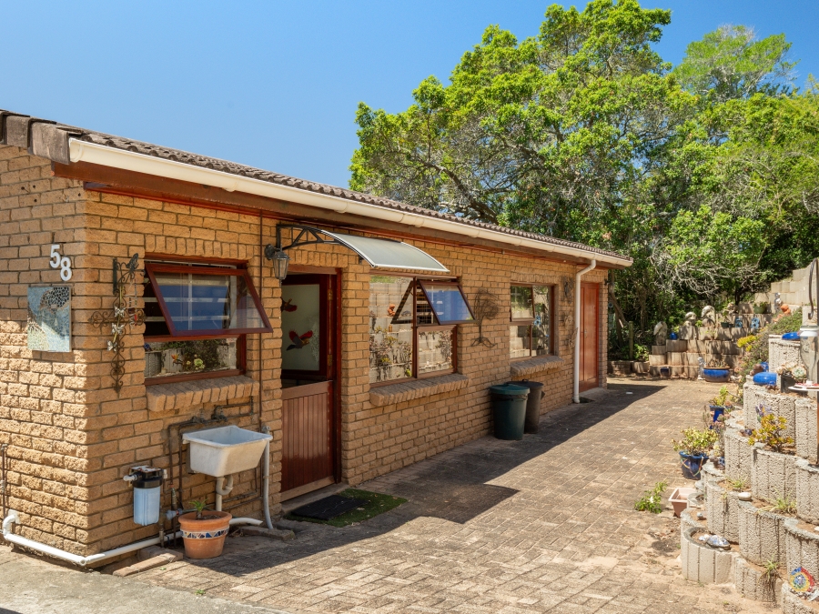 3 Bedroom Property for Sale in Brenton On Lake Western Cape